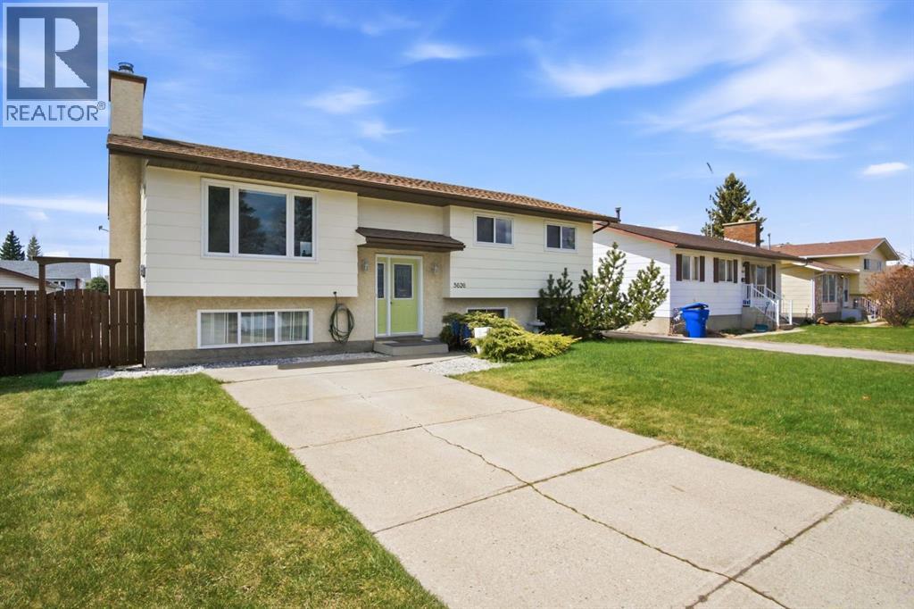 5626 57 Avenue, Olds, Alberta  T4H 1K2 - Photo 2 - A2309173