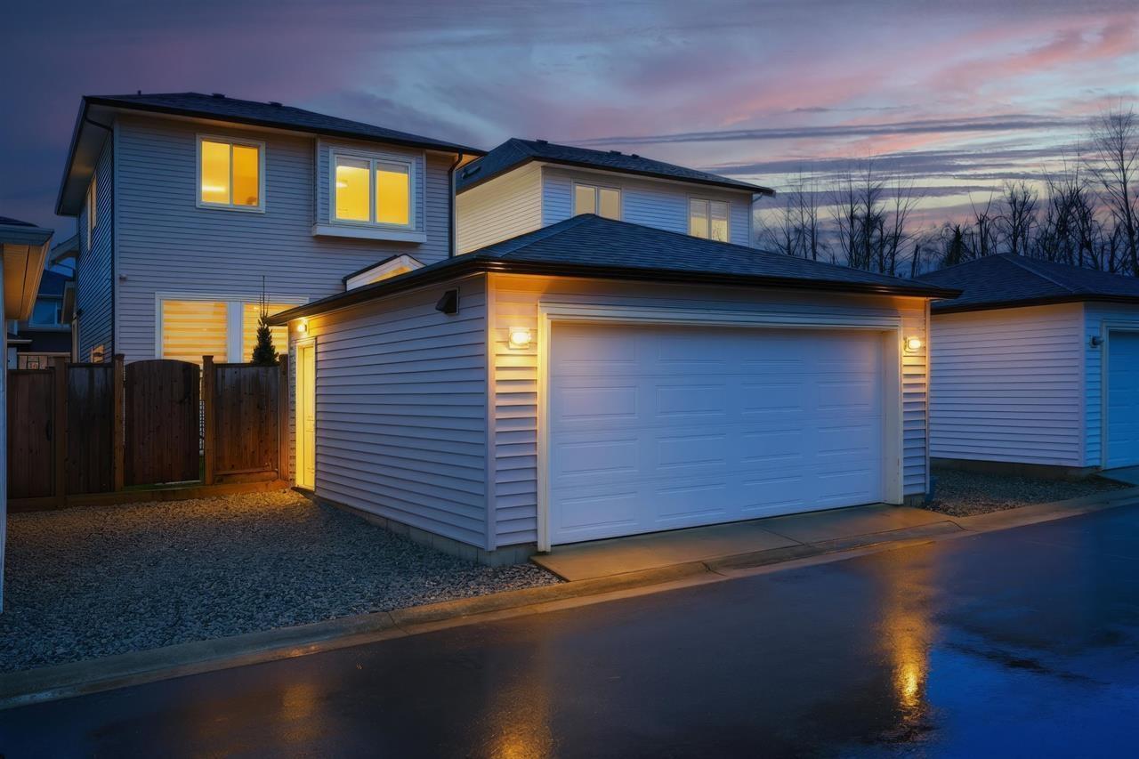 19623 75 Avenue, Langley, British Columbia  V2R 3R9 - Photo 3 - R3125716