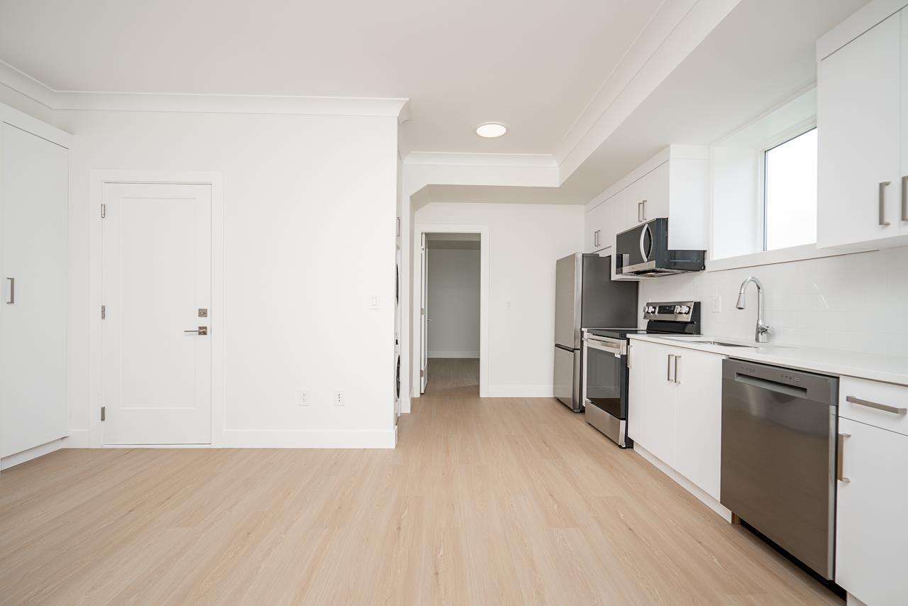 101 16613 18a Avenue, Surrey, British Columbia  V3Z 1A2 - Photo 32 - R3124321