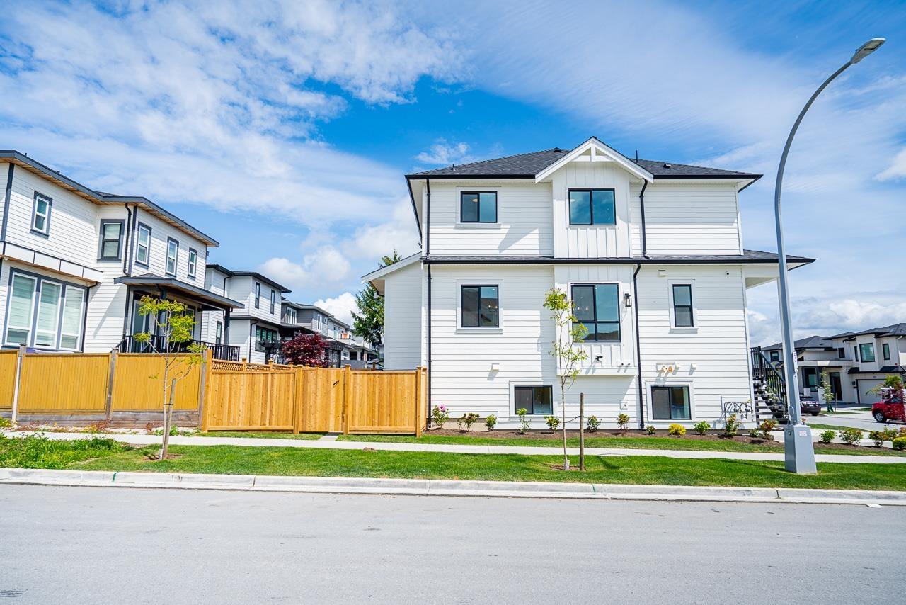 101 16613 18a Avenue, Surrey, British Columbia  V3Z 1A2 - Photo 39 - R3124321