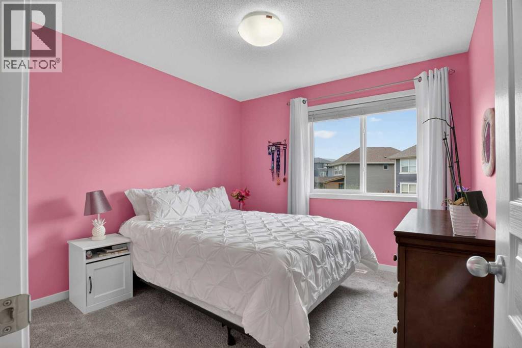 377 Masters Avenue SE, Calgary, Alberta  T3M 2N7 - Photo 33 - A2311757