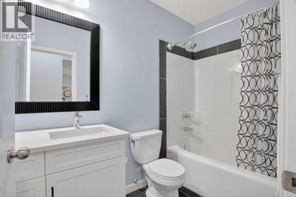 377 Masters Avenue SE, Calgary, Alberta  T3M 2N7 - Photo 42 - A2311757