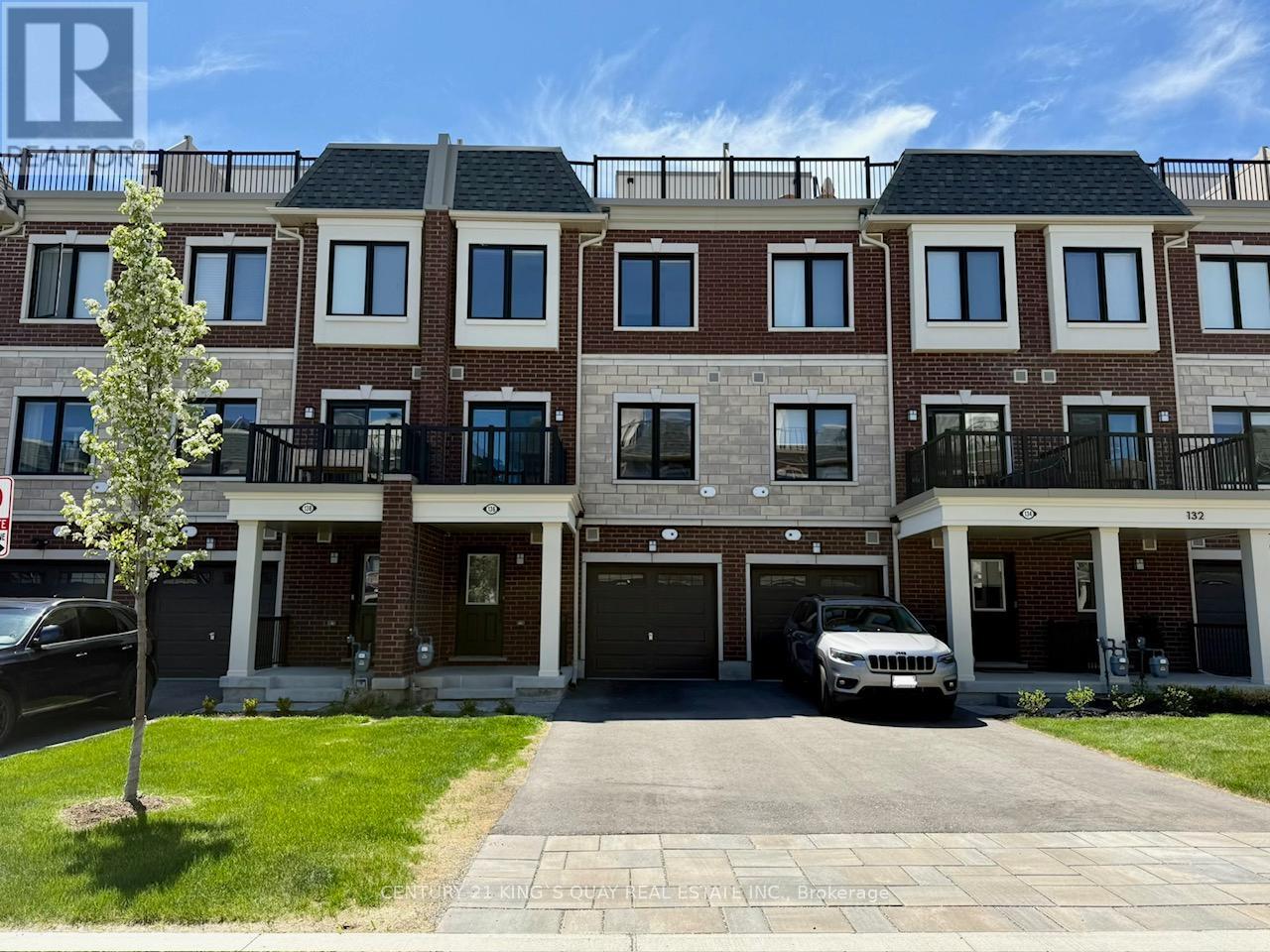 136 COVINGTON CRESCENT, Whitchurch-Stouffville, Ontario