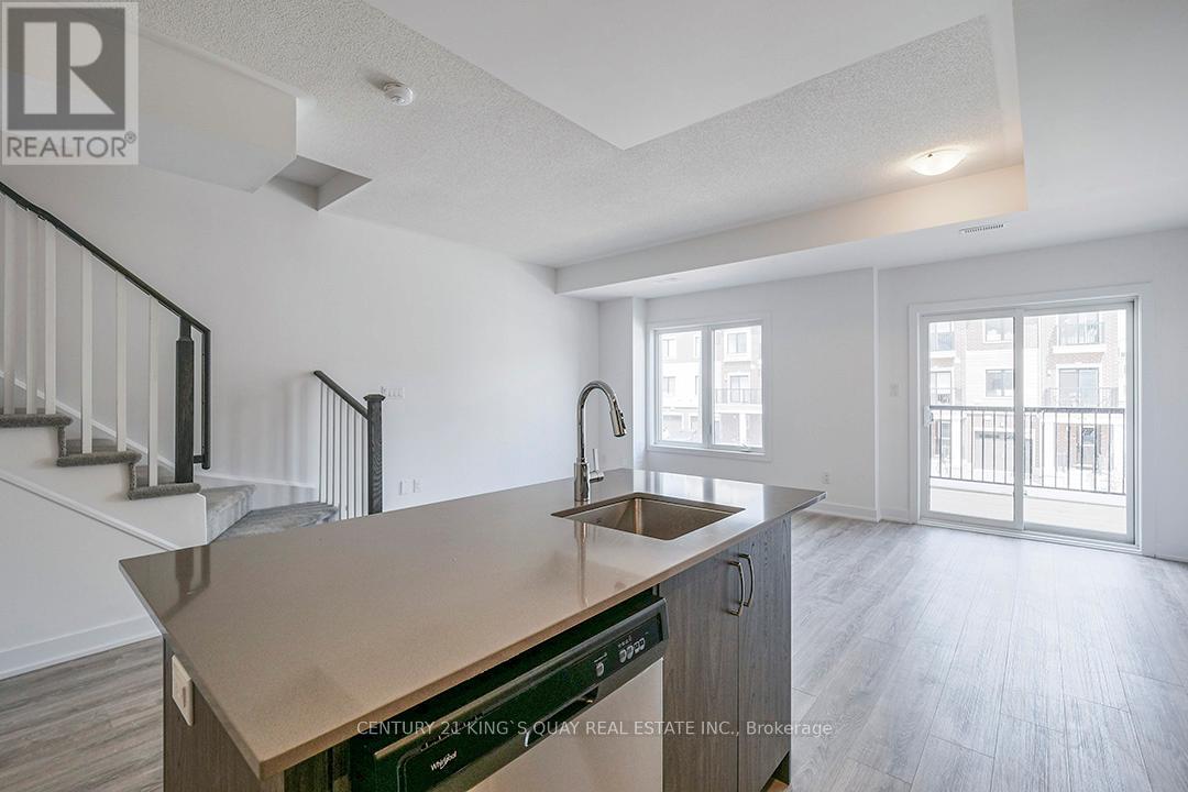 136 Covington Crescent, Whitchurch-Stouffville, Ontario  L4A 4W8 - Photo 8 - N13157708