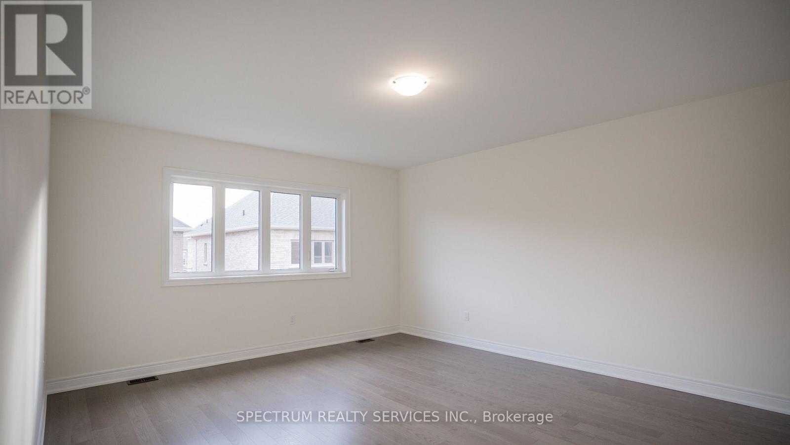 23 Lorrain Hand Crescent, Georgina, Ontario  L4P 0T2 - Photo 23 - N13157716