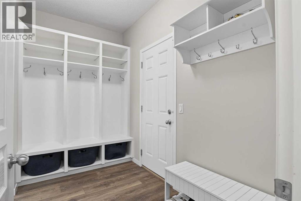 377 Masters Avenue SE, Calgary, Alberta  T3M 2N7 - Photo 14 - A2311757