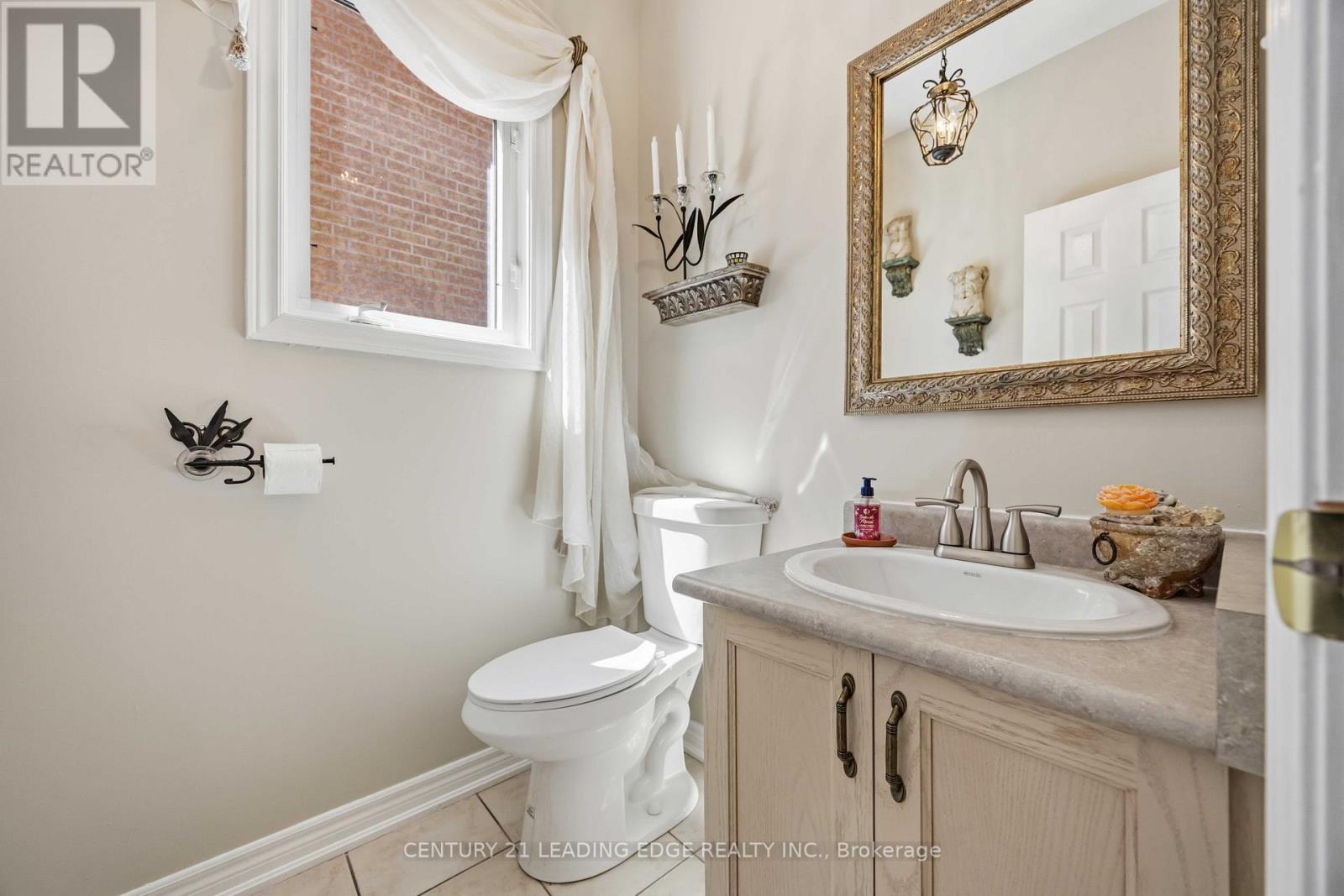 156 Landsdown Crescent, Markham, Ontario  L6E 1M5 - Photo 6 - N13157800
