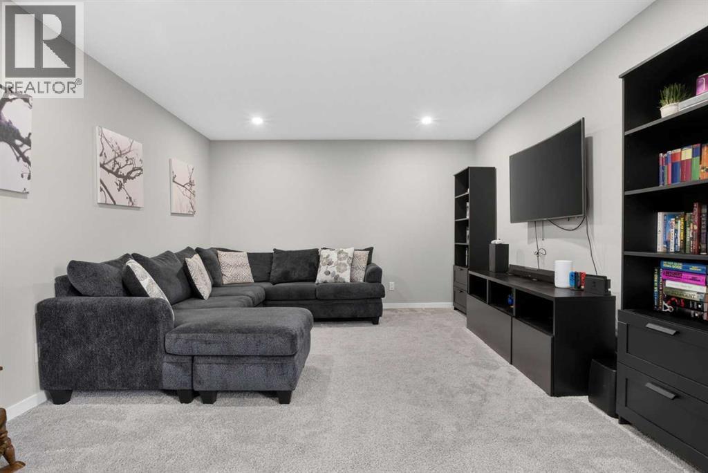377 Masters Avenue SE, Calgary, Alberta  T3M 2N7 - Photo 23 - A2311757