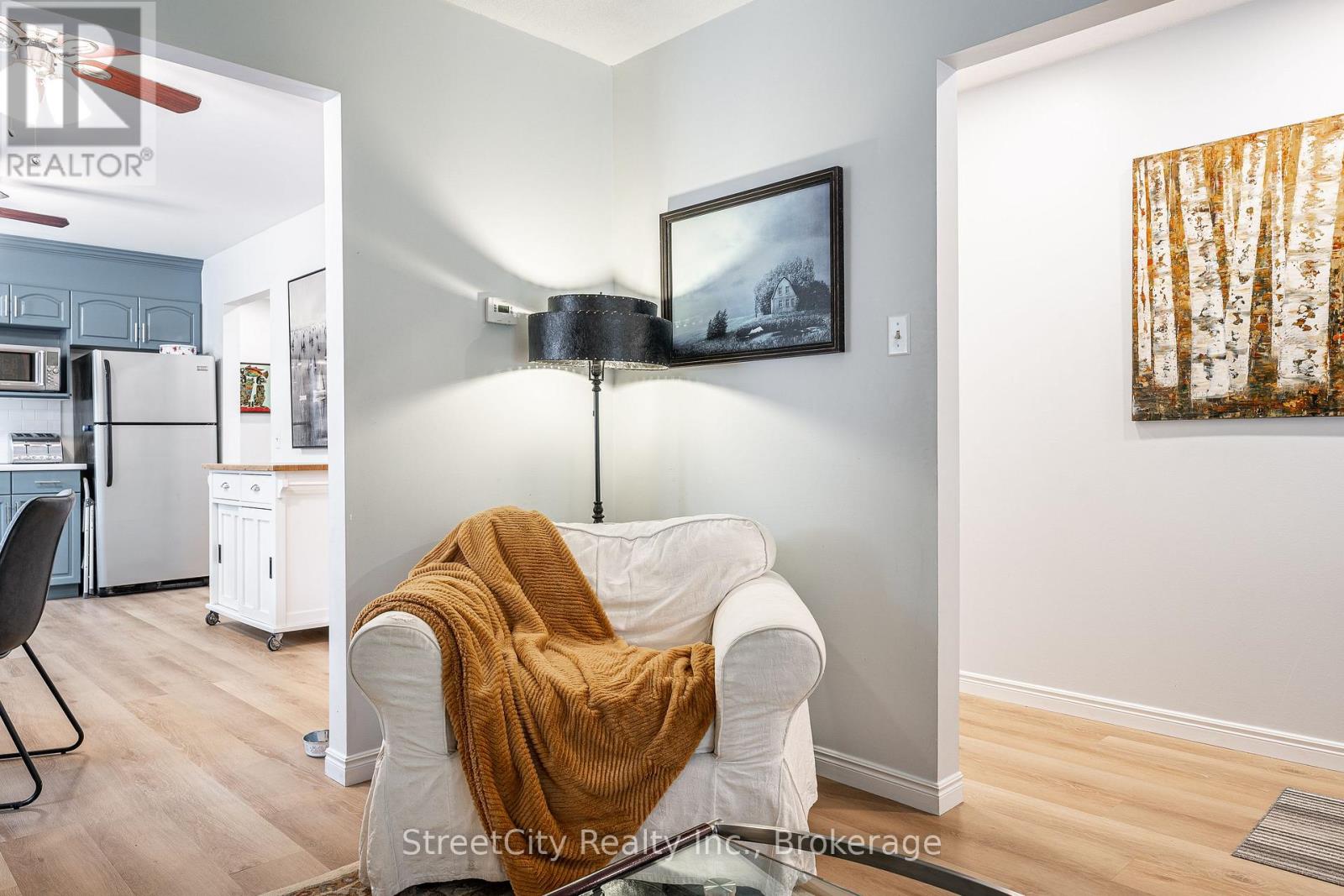 525 Albert Street E, Stratford, Ontario  N5A 3L6 - Photo 4 - X12910036