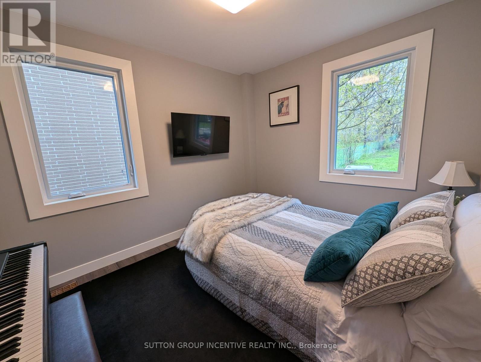 295 Queen Street, Midland, Ontario  L4R 3H5 - Photo 18 - S13157692