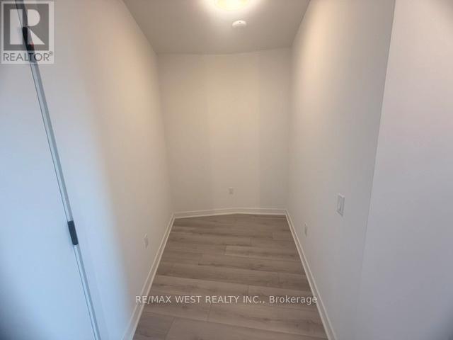 2103 - 1185 Dupont Street, Toronto, Ontario  M6H 0G5 - Photo 4 - W13071812
