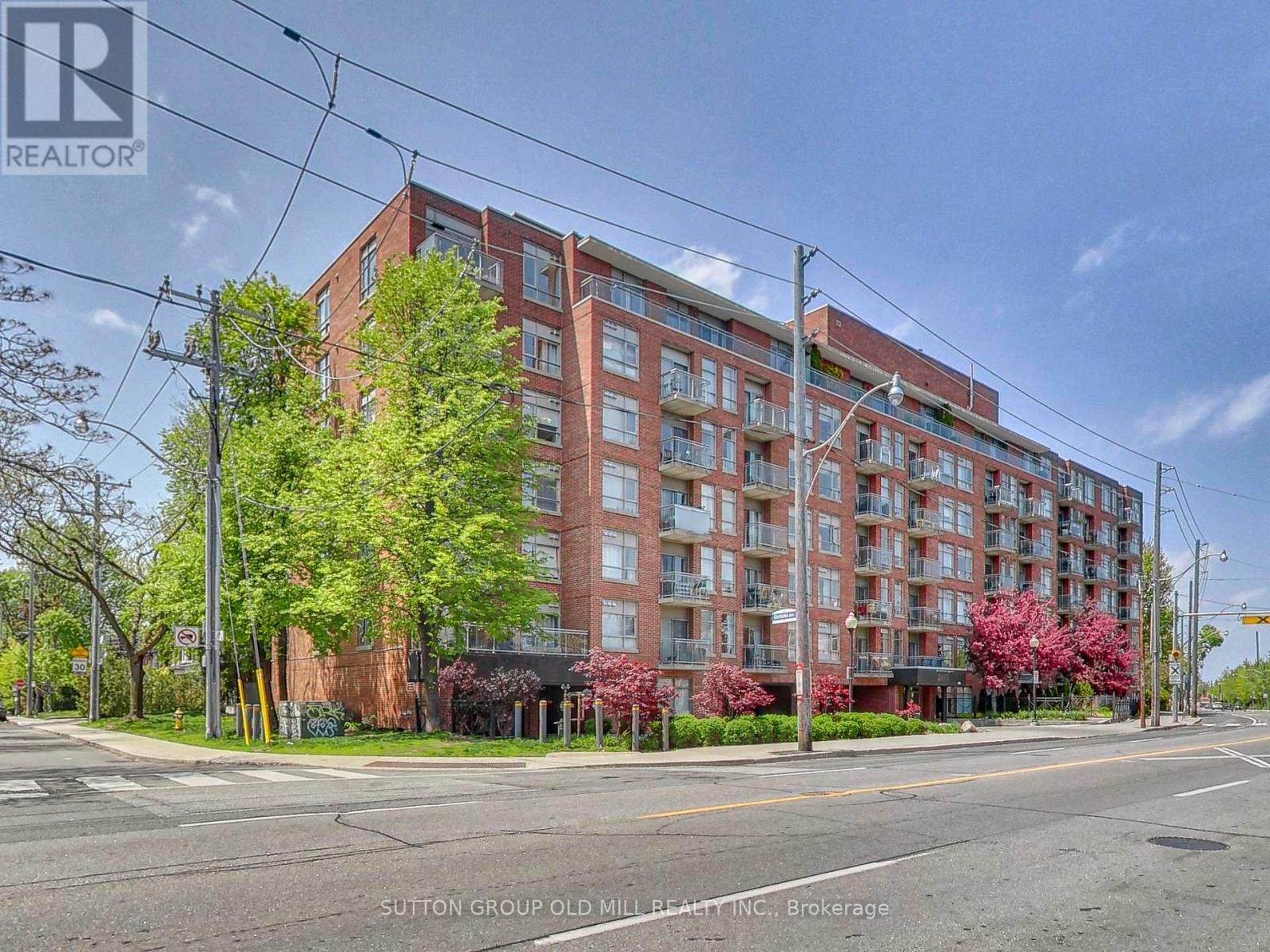 712 - 2495 Dundas Street W, Toronto, Ontario  M6P 1X4 - Photo 2 - W13157656