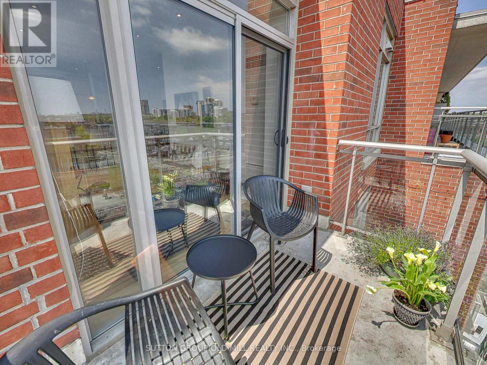 712 - 2495 Dundas Street W, Toronto, Ontario  M6P 1X4 - Photo 26 - W13157656