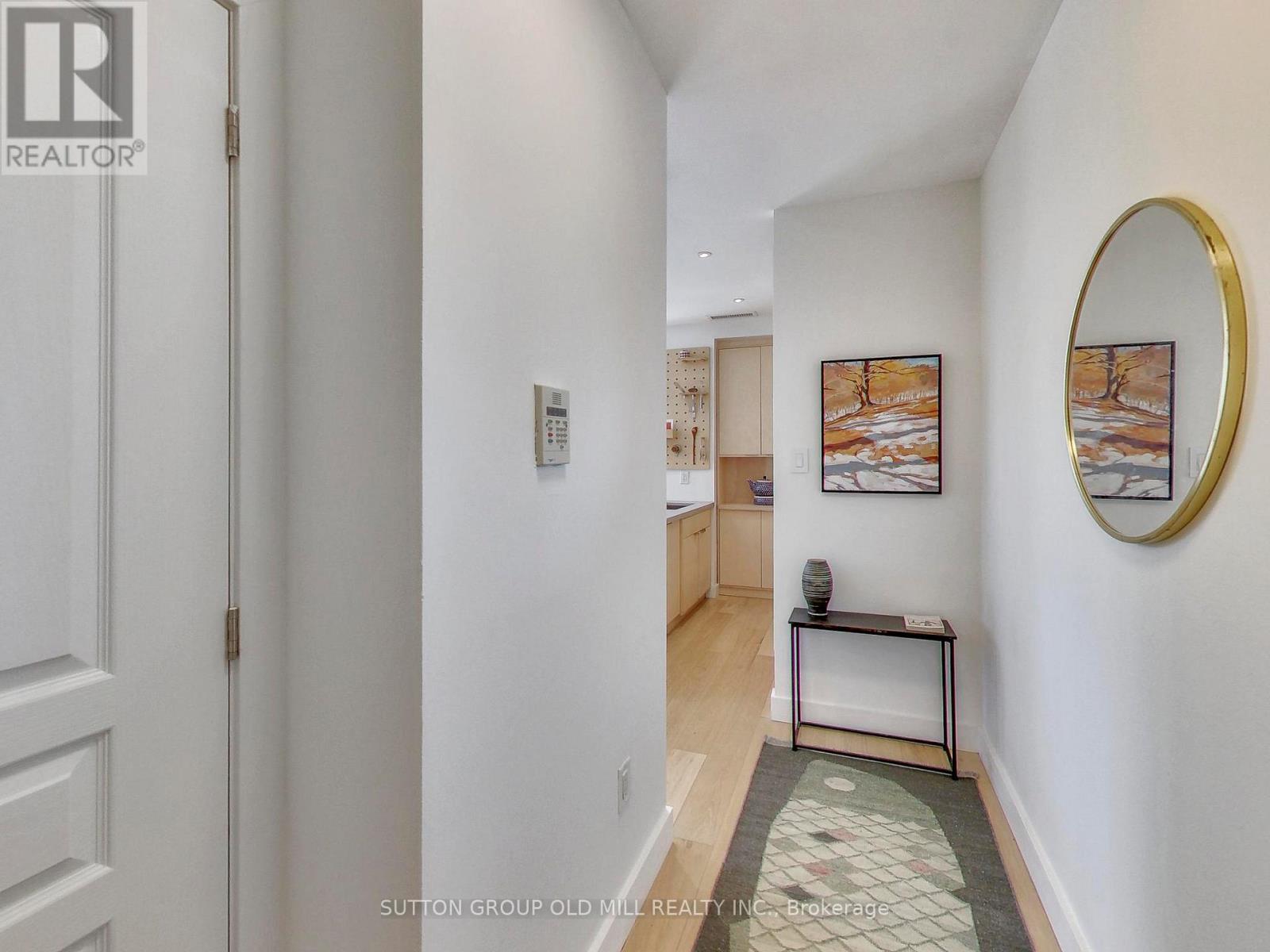 712 - 2495 Dundas Street W, Toronto, Ontario  M6P 1X4 - Photo 5 - W13157656