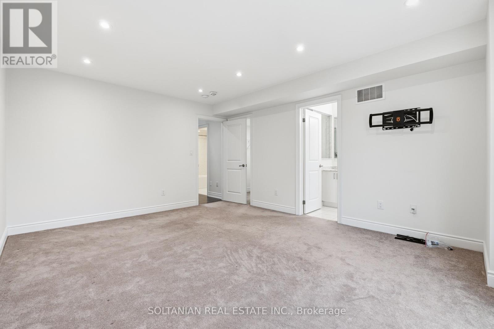 85 Pony Farm Drive, Toronto, Ontario  M9R 0B3 - Photo 17 - W13157686