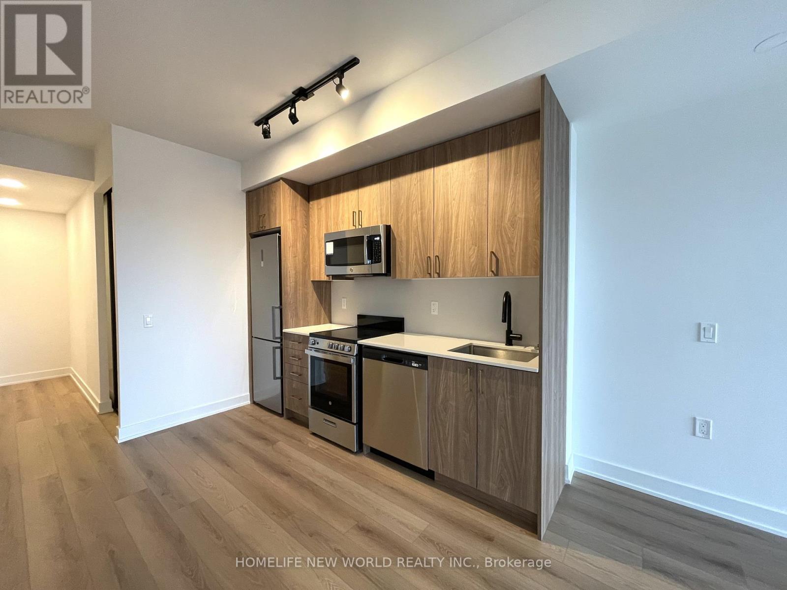 401 - 758 Dovercourt Road, Toronto, Ontario  M6H 2X2 - Photo 4 - W13157750