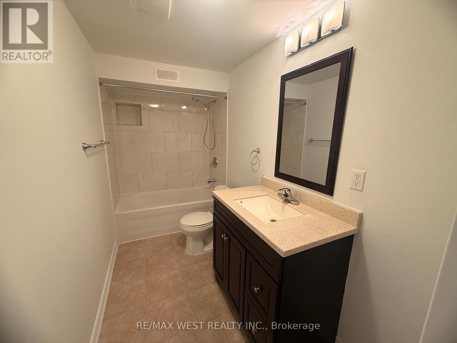 C - 334 Silverthorn Avenue, Toronto, Ontario  M6M 3G6 - Photo 10 - W13157760