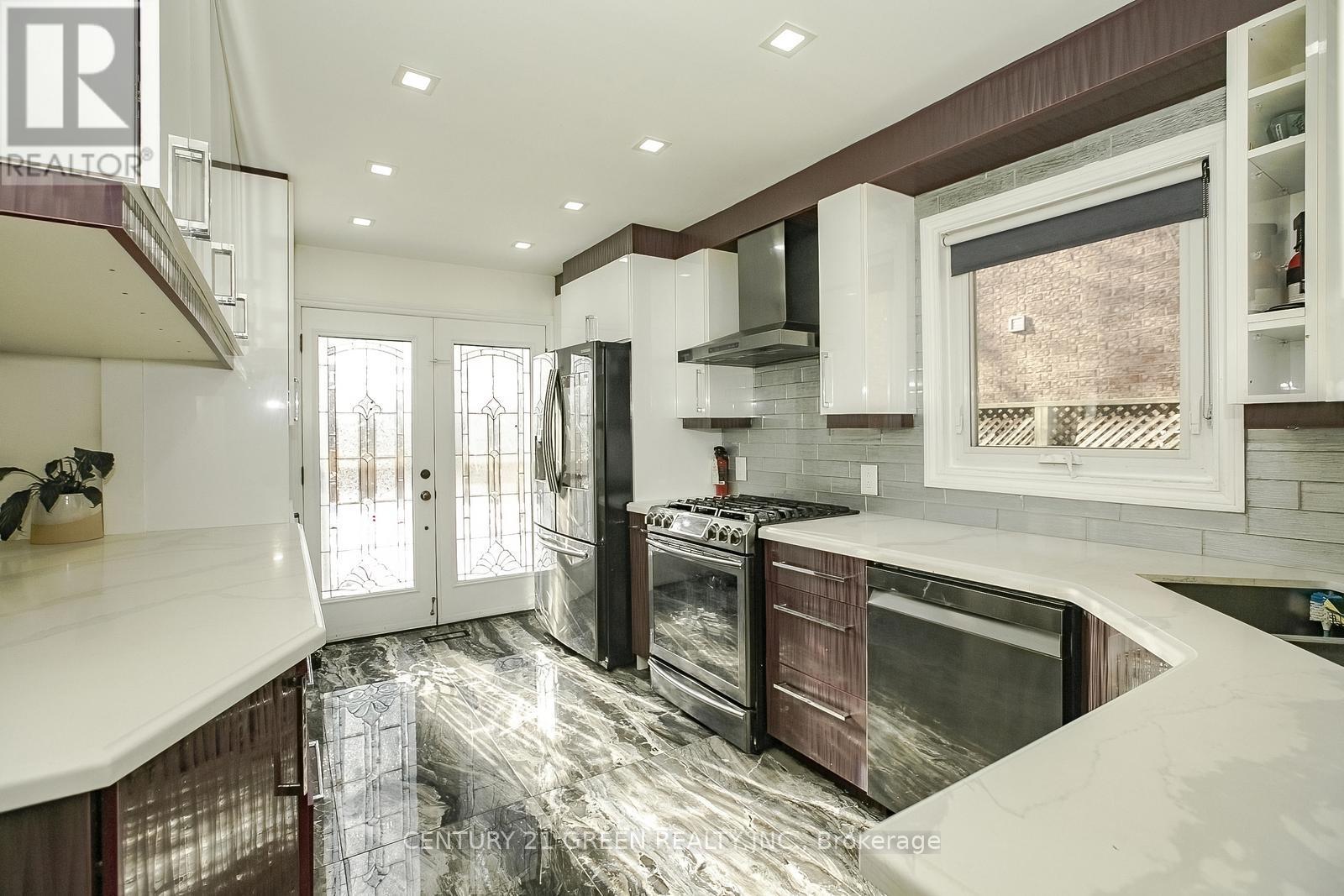 231 Murray Street, Brampton, Ontario  L6X 3M1 - Photo 14 - W13157768