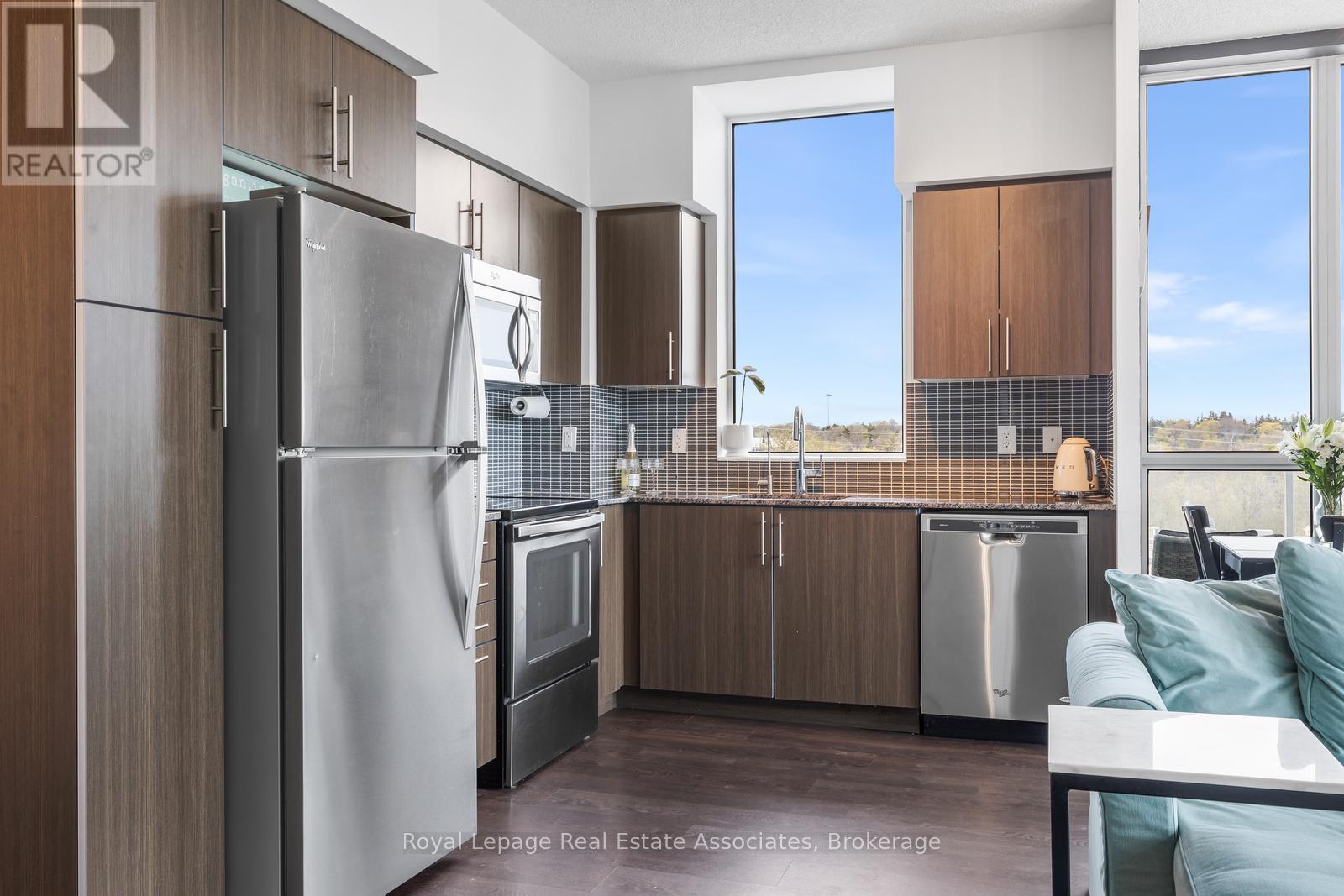 503 - 65 Speers Road, Oakville, Ontario  L6K 0J1 - Photo 6 - W13157804
