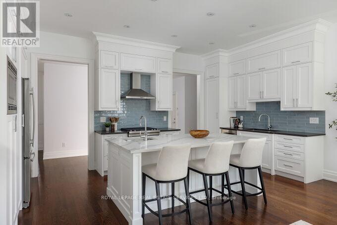 47 Twyford Road, Toronto, Ontario  M9A 1W5 - Photo 14 - W13157838