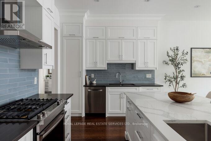 47 Twyford Road, Toronto, Ontario  M9A 1W5 - Photo 16 - W13157838