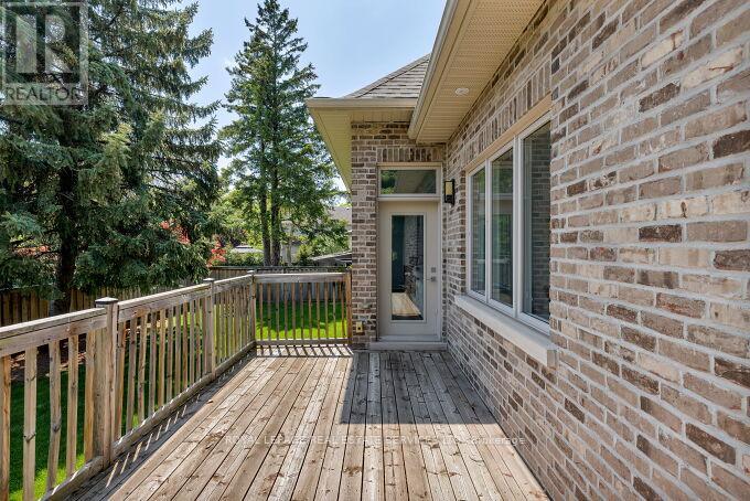 47 Twyford Road, Toronto, Ontario  M9A 1W5 - Photo 18 - W13157838