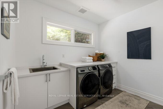 47 Twyford Road, Toronto, Ontario  M9A 1W5 - Photo 37 - W13157838