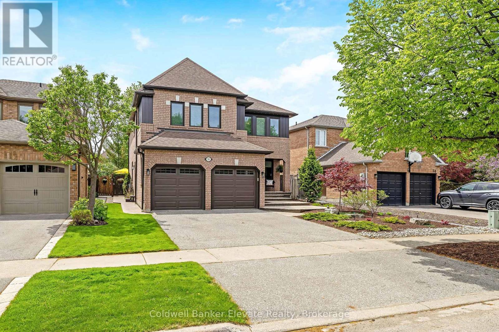 52 CURRY CRESCENT, Halton Hills, Ontario