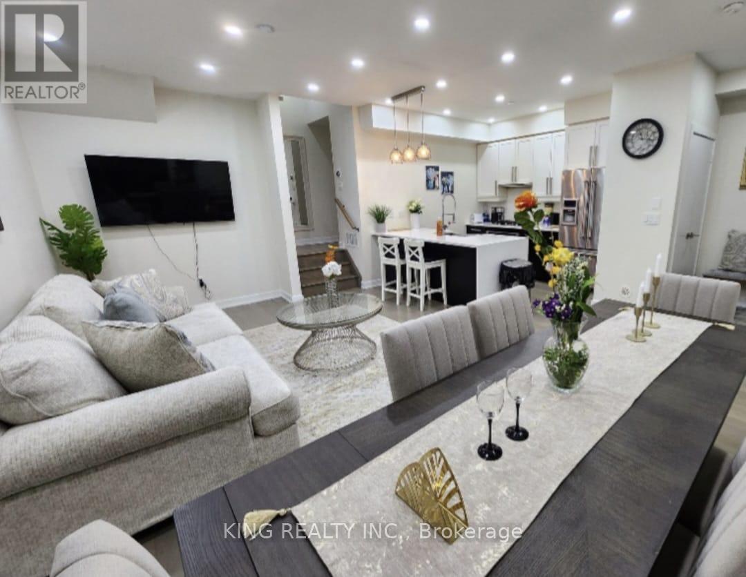 3 - 4010 Parkside Village Drive, Mississauga, Ontario  L5B 0K2 - Photo 3 - W13157886