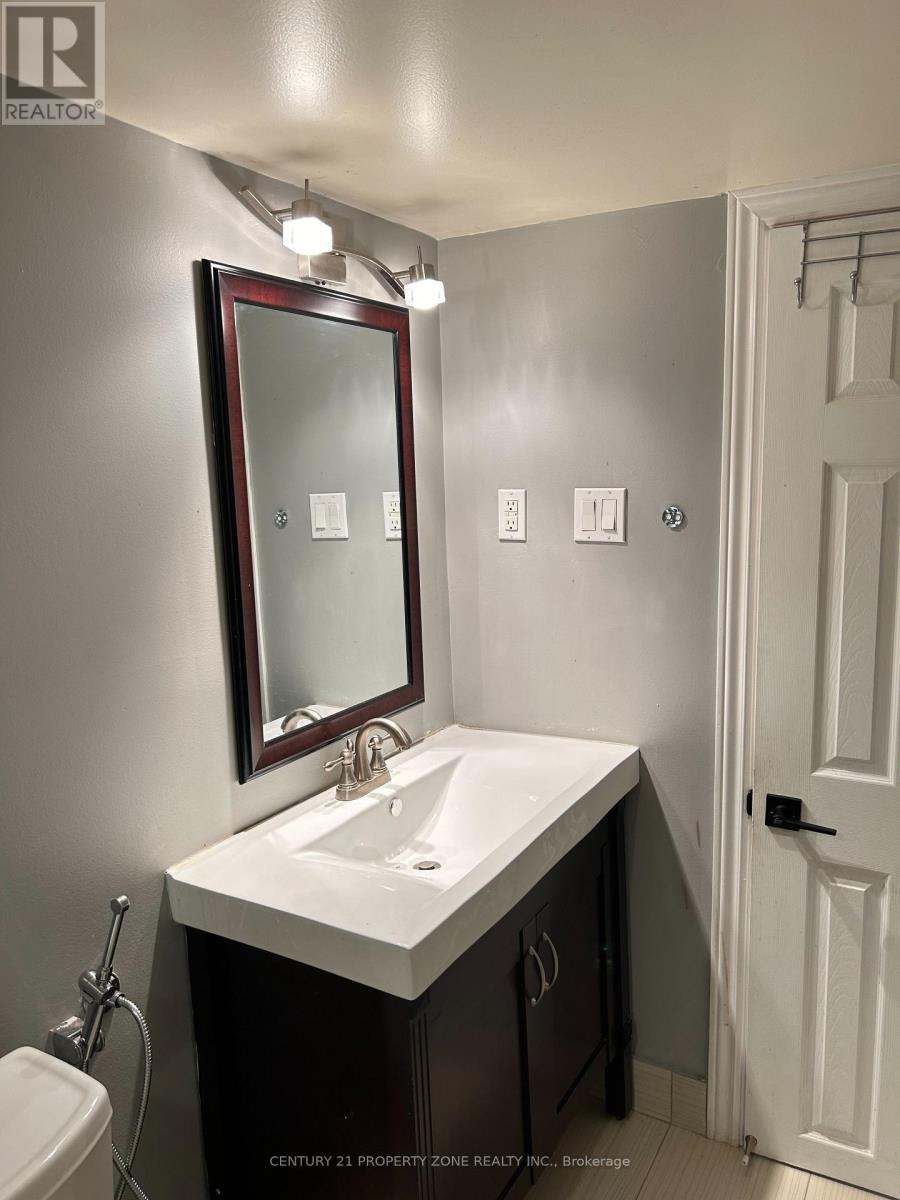 1123 Woodward Avenue, Milton, Ontario  L9T 5Y5 - Photo 9 - W13157894