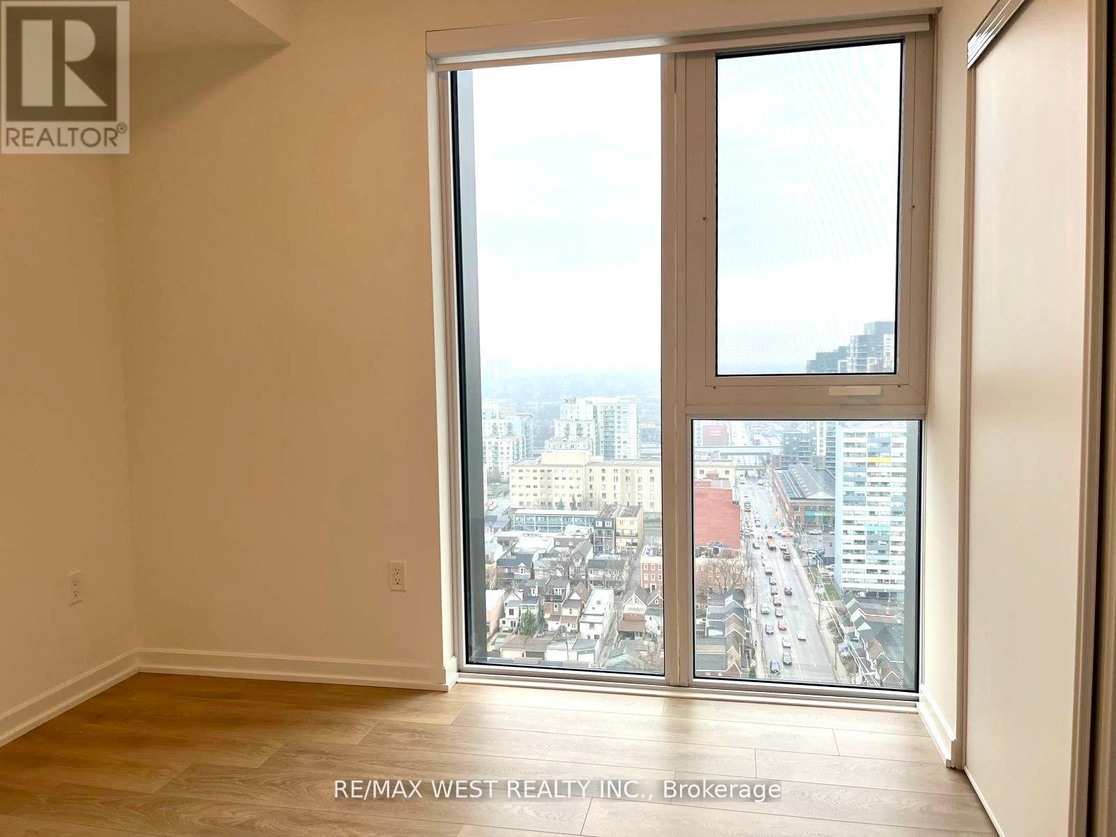 2103 - 10 Graphophone Grove, Toronto (Dovercourt-Wallace Emerson-Junction), Ontario  M6H 0E5 - Photo 11 - W13157992