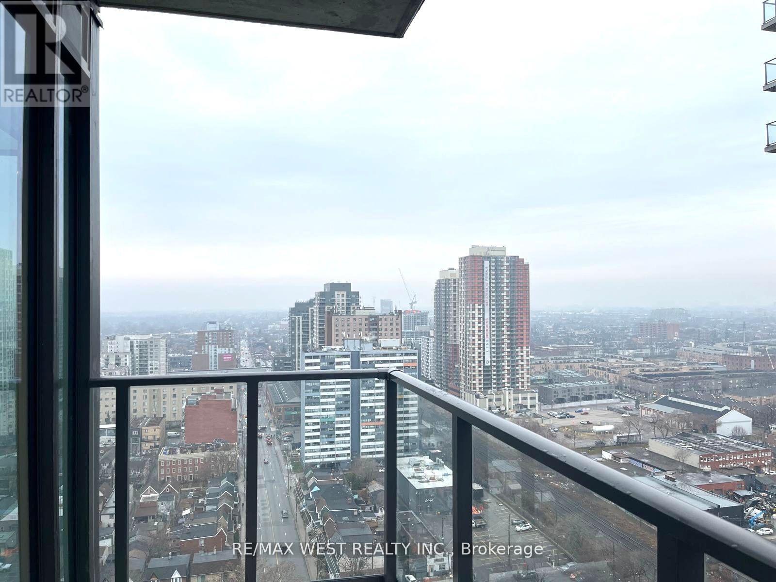 2103 - 10 Graphophone Grove, Toronto (Dovercourt-Wallace Emerson-Junction), Ontario  M6H 0E5 - Photo 8 - W13157992