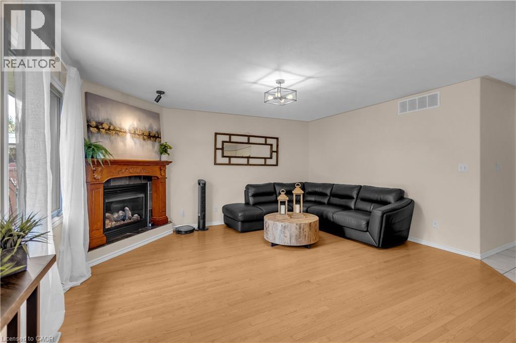 66 Hanlon Place, Paris, Ontario  N3L 4C2 - Photo 13 - 40832470