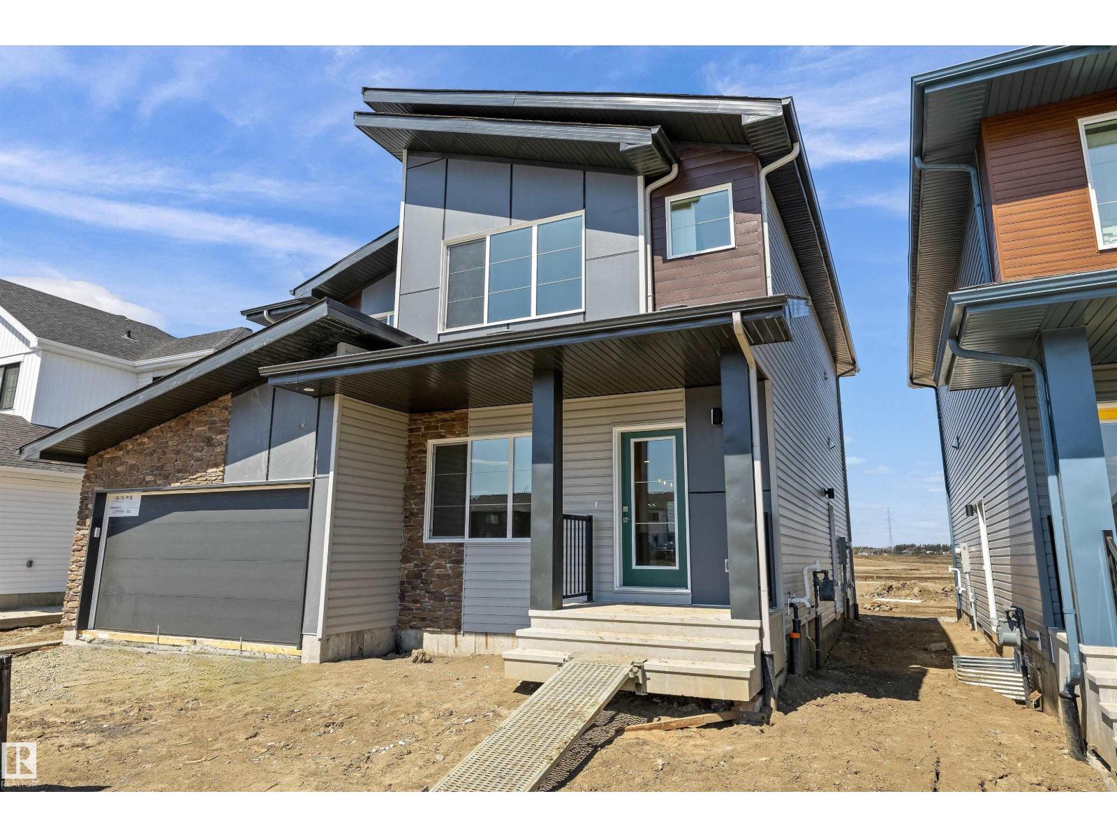 618 176 Av NE, Edmonton, Alberta  T5Y 4J9 - Photo 2 - E4469499