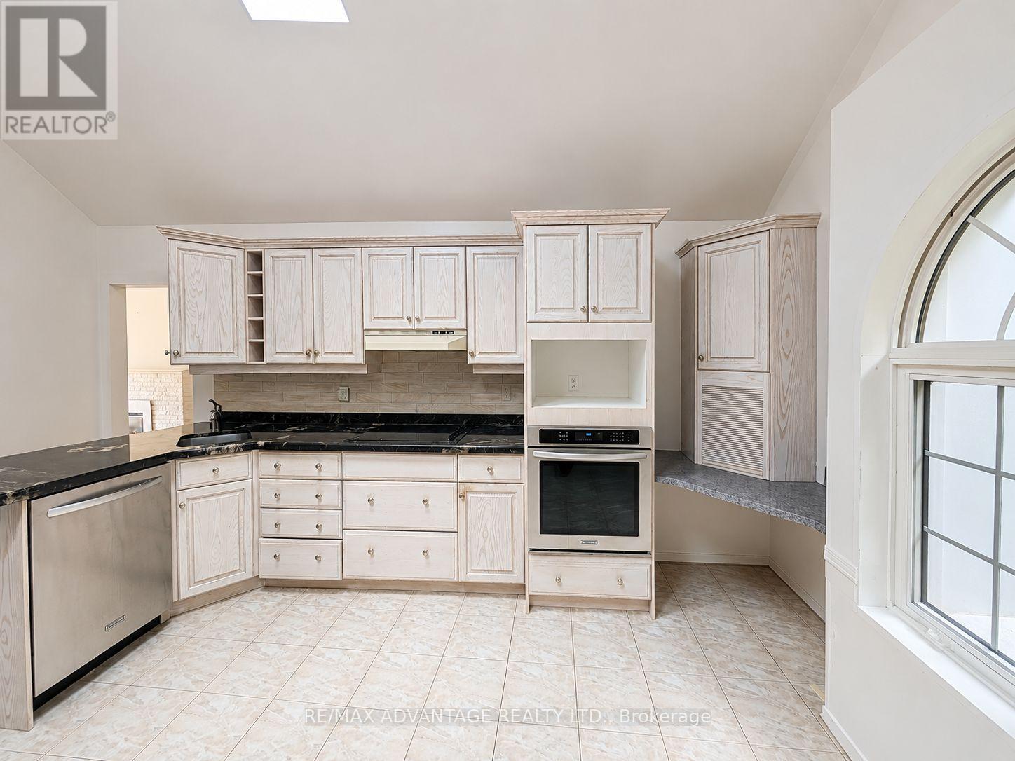 439 Coombs Avenue, London North, Ontario  N6G 1J6 - Photo 12 - X13158040