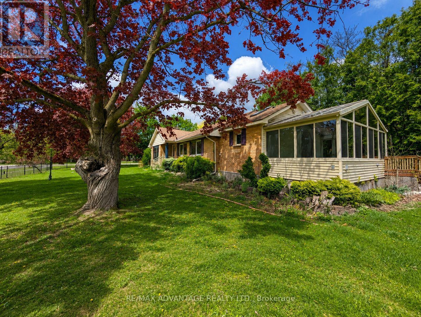 439 Coombs Avenue, London North, Ontario  N6G 1J6 - Photo 2 - X13158040