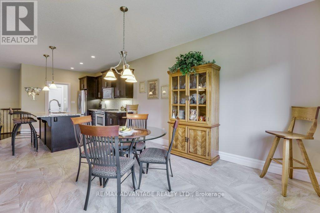 982 Medway Park Drive, London North, Ontario  N6G 0K7 - Photo 9 - X13158192