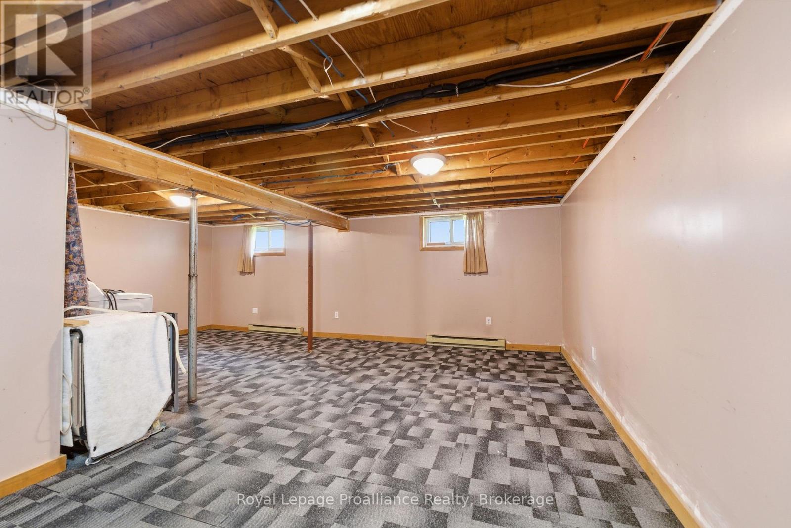 85 Nicholas Street, Quinte West, Ontario  K8V 4H7 - Photo 21 - X13158160