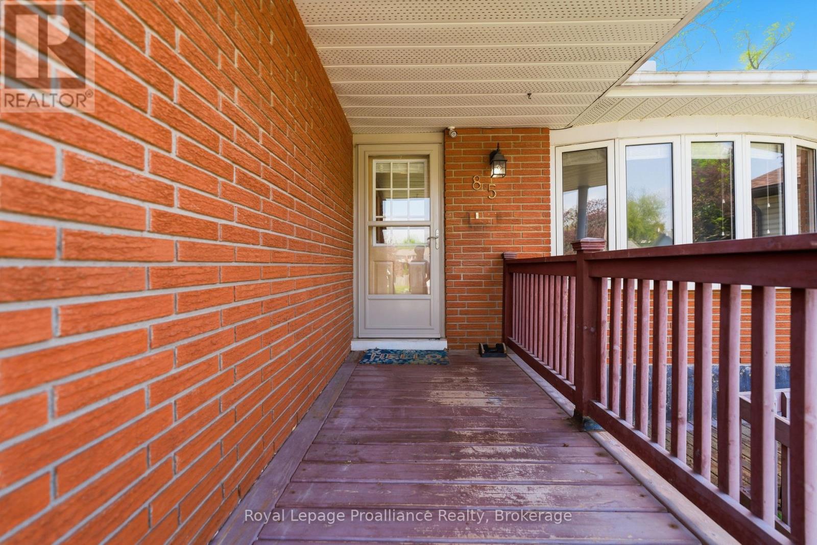 85 Nicholas Street, Quinte West, Ontario  K8V 4H7 - Photo 3 - X13158160