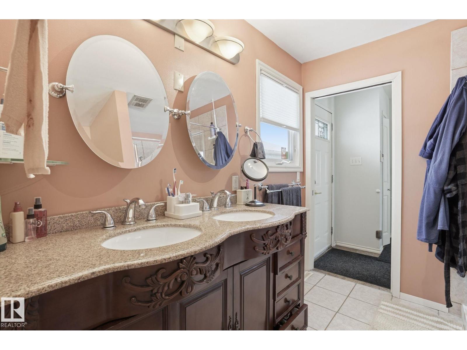 1551 Ellerslie Rd SW, Edmonton, Alberta  T6X 1A7 - Photo 45 - E4477582