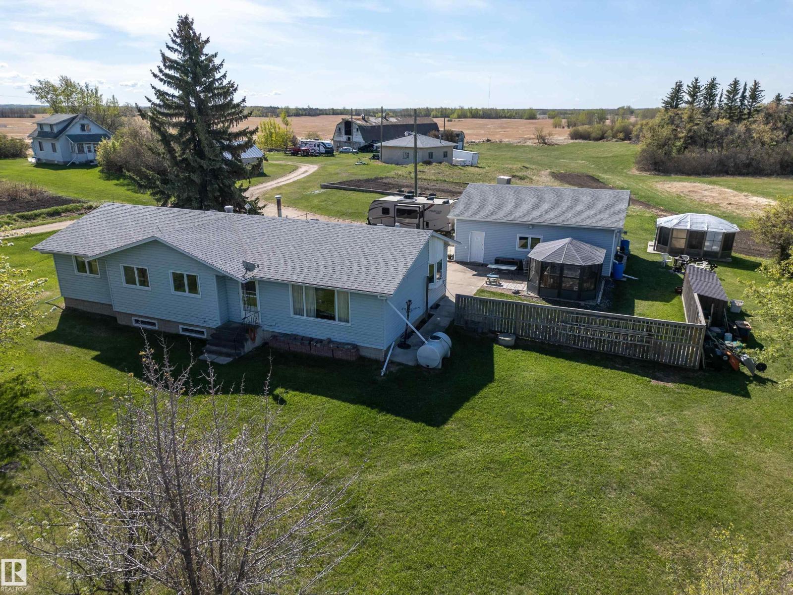 1551 Ellerslie Rd SW, Edmonton, Alberta  T6X 1A7 - Photo 32 - E4477582