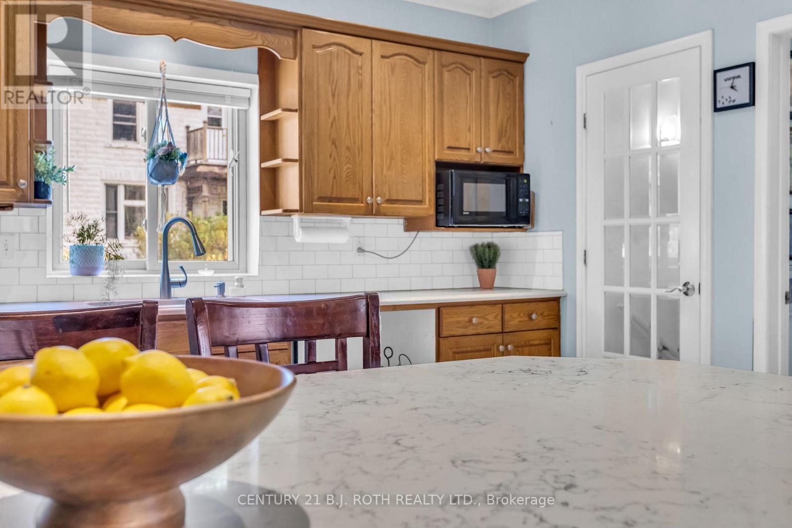 32 Samuel Street, Kitchener, Ontario  N2H 1P1 - Photo 11 - X13157680