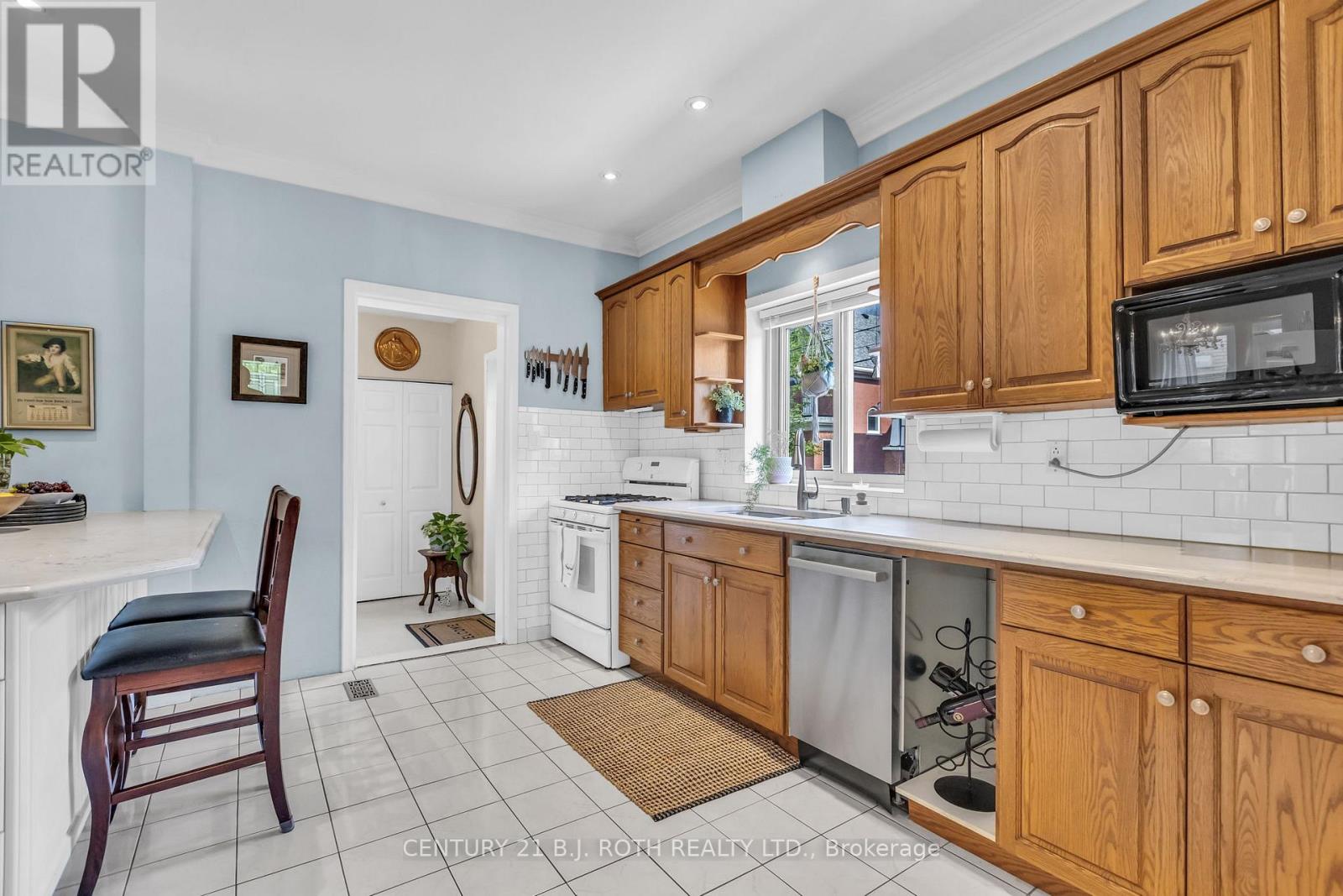 32 Samuel Street, Kitchener, Ontario  N2H 1P1 - Photo 6 - X13157680