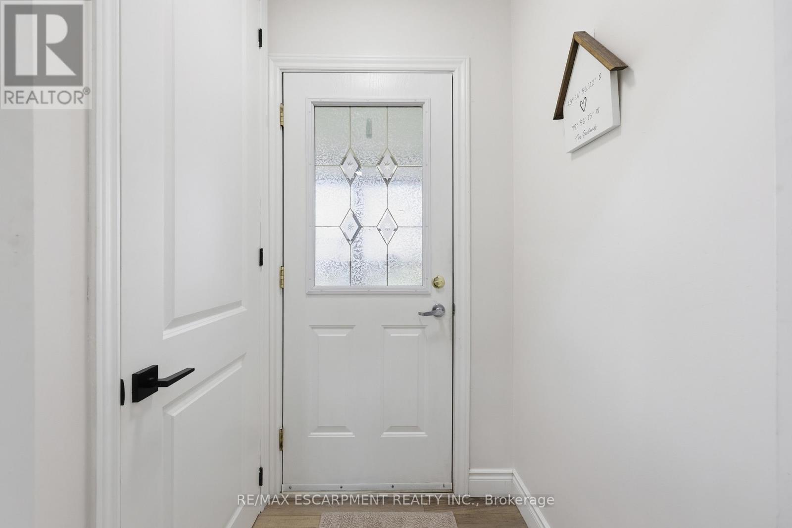 59 Purvis Drive, Hamilton, Ontario  L8S 2S5 - Photo 6 - X13157784