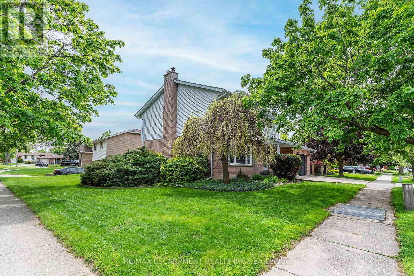 31 Blackfriar Lane, Brantford, Ontario  N3R 7M2 - Photo 34 - X13157846