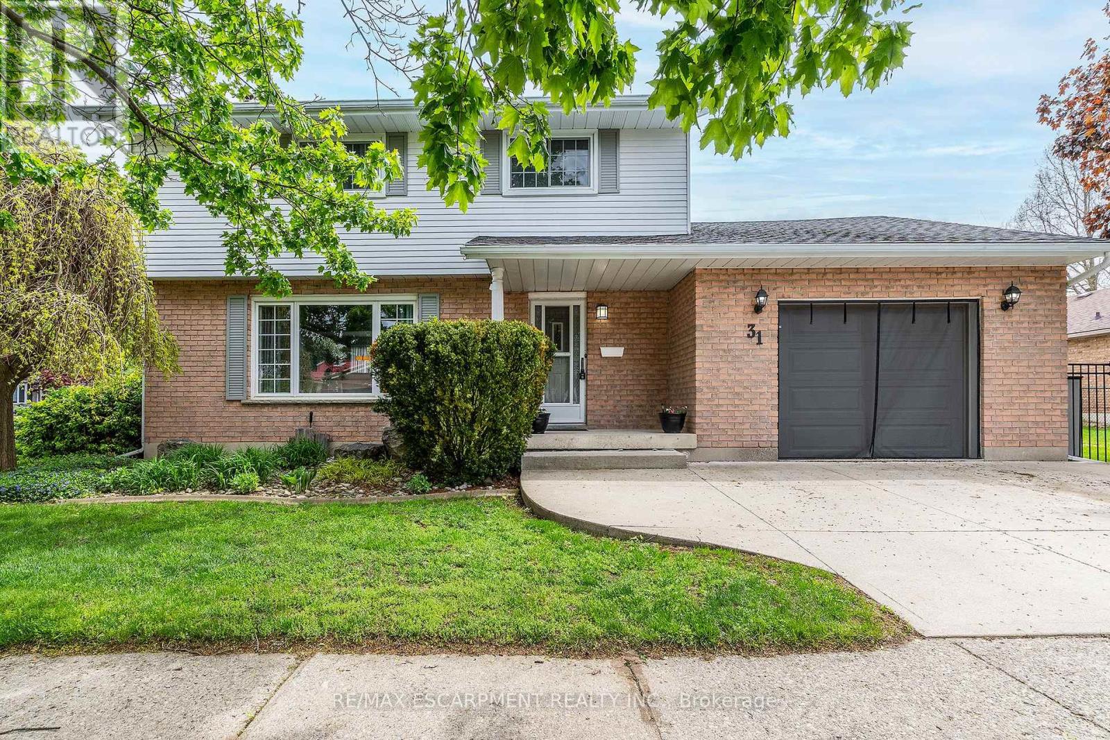 31 Blackfriar Lane, Brantford, Ontario  N3R 7M2 - Photo 35 - X13157846
