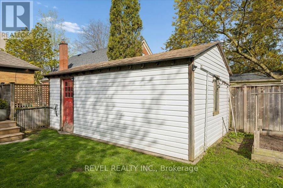 256 Bowman Street, Waterloo, Ontario  N2J 1W5 - Photo 28 - X13157880