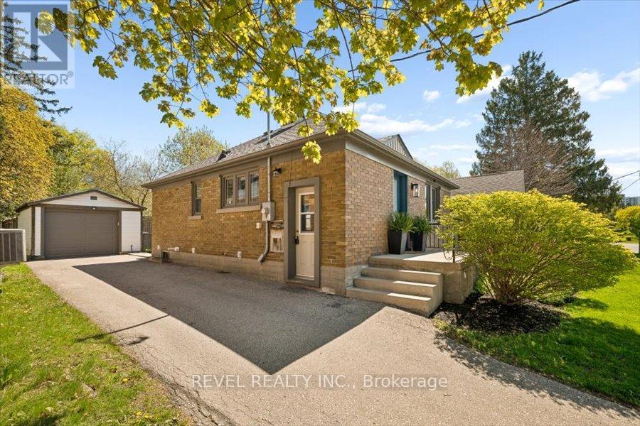 256 Bowman Street, Waterloo, Ontario  N2J 1W5 - Photo 6 - X13157880