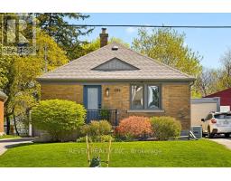 256 BOWMAN STREET, Waterloo, Ontario
