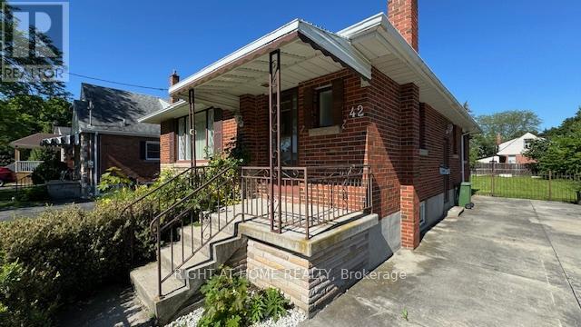 42 Gailmont Drive, Hamilton, Ontario  L8K 4B3 - Photo 4 - X13157984